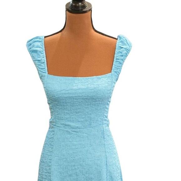 ASTR the Label Crinkle Shoulder Midi Dress – Size Small - Picture 3 of 9